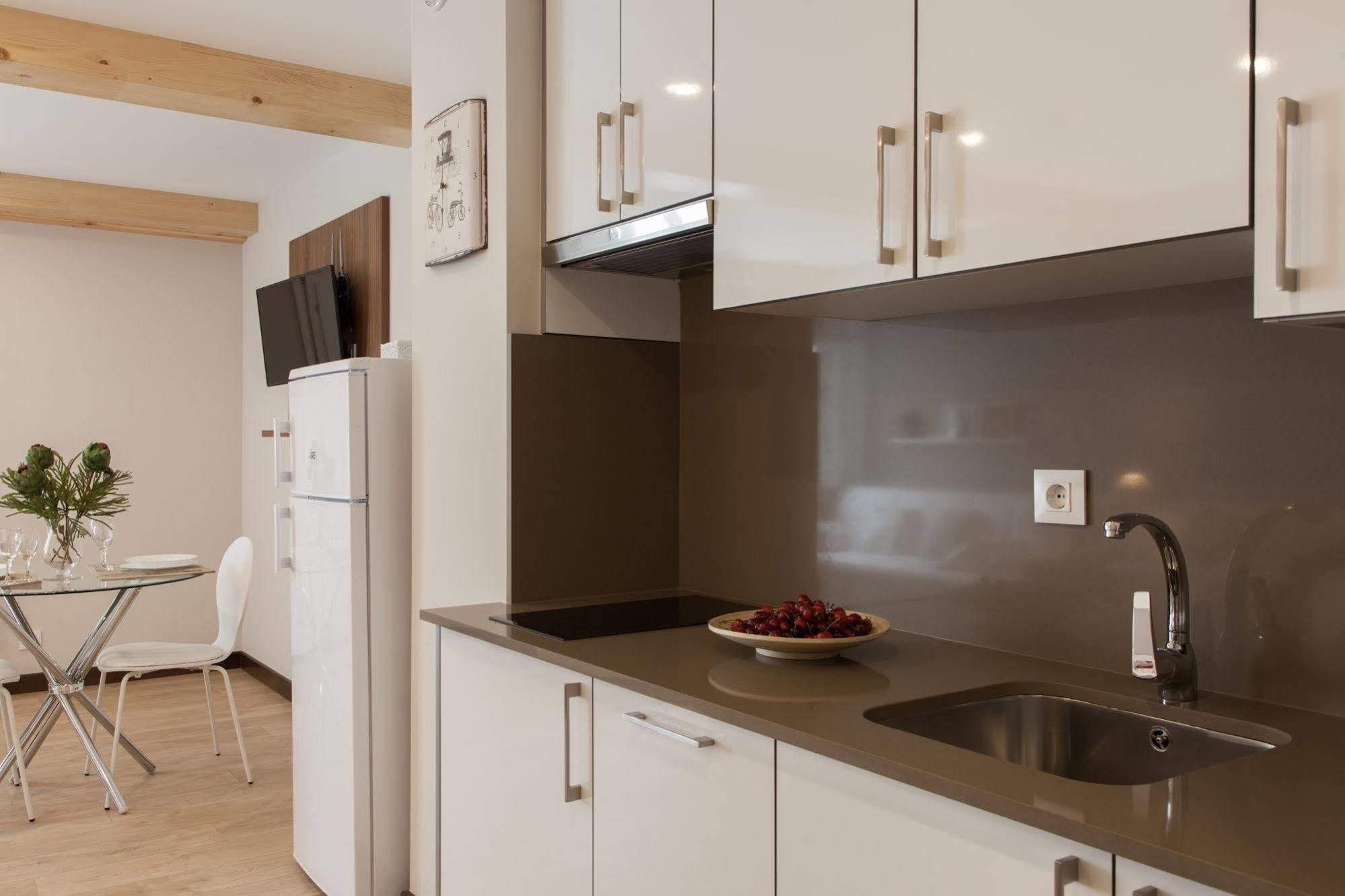 Nova Compostela Apartments Σαντιάγο ντε Κομποστέλα Εξωτερικό φωτογραφία